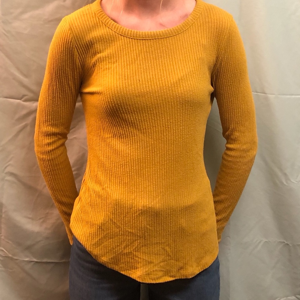 Ribbed fitted long sleeve